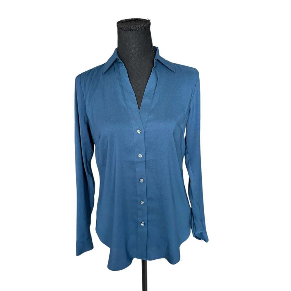 Ann Taylor Silk Button Down Blouse XS Blue Career Chic Quiet Luxury Office X1